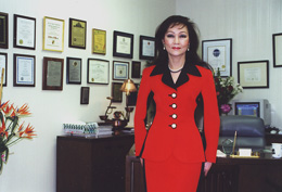 Dr. Jennie Hwang
